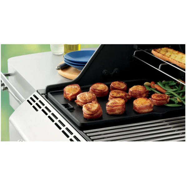 Weber 7404 Cast Iron Summit Reversible Griddle - Image 3